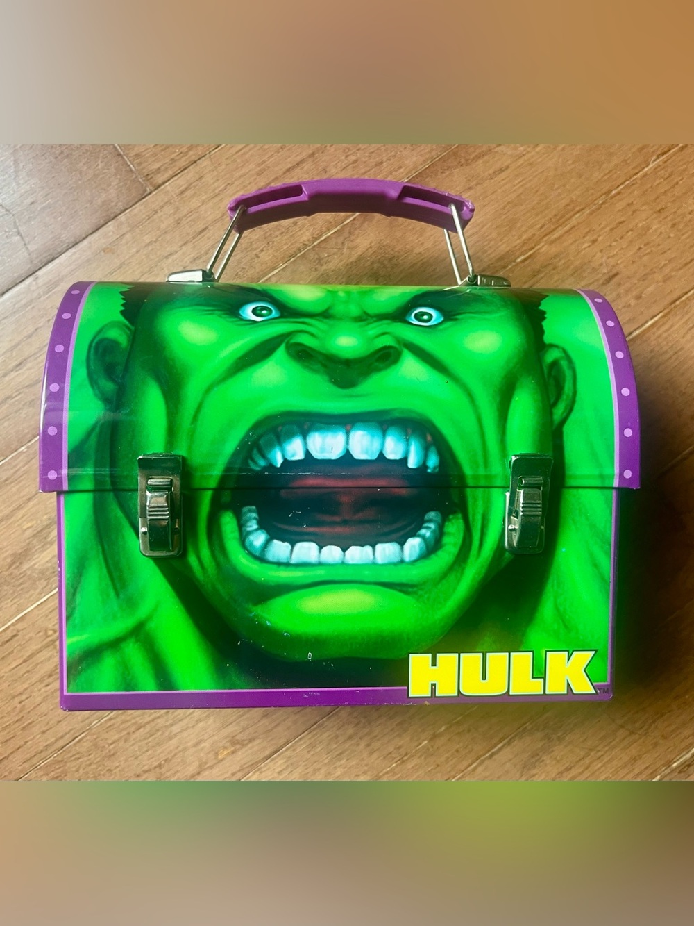 2003 The Incredible Hulk Tin Dome Lunch Box